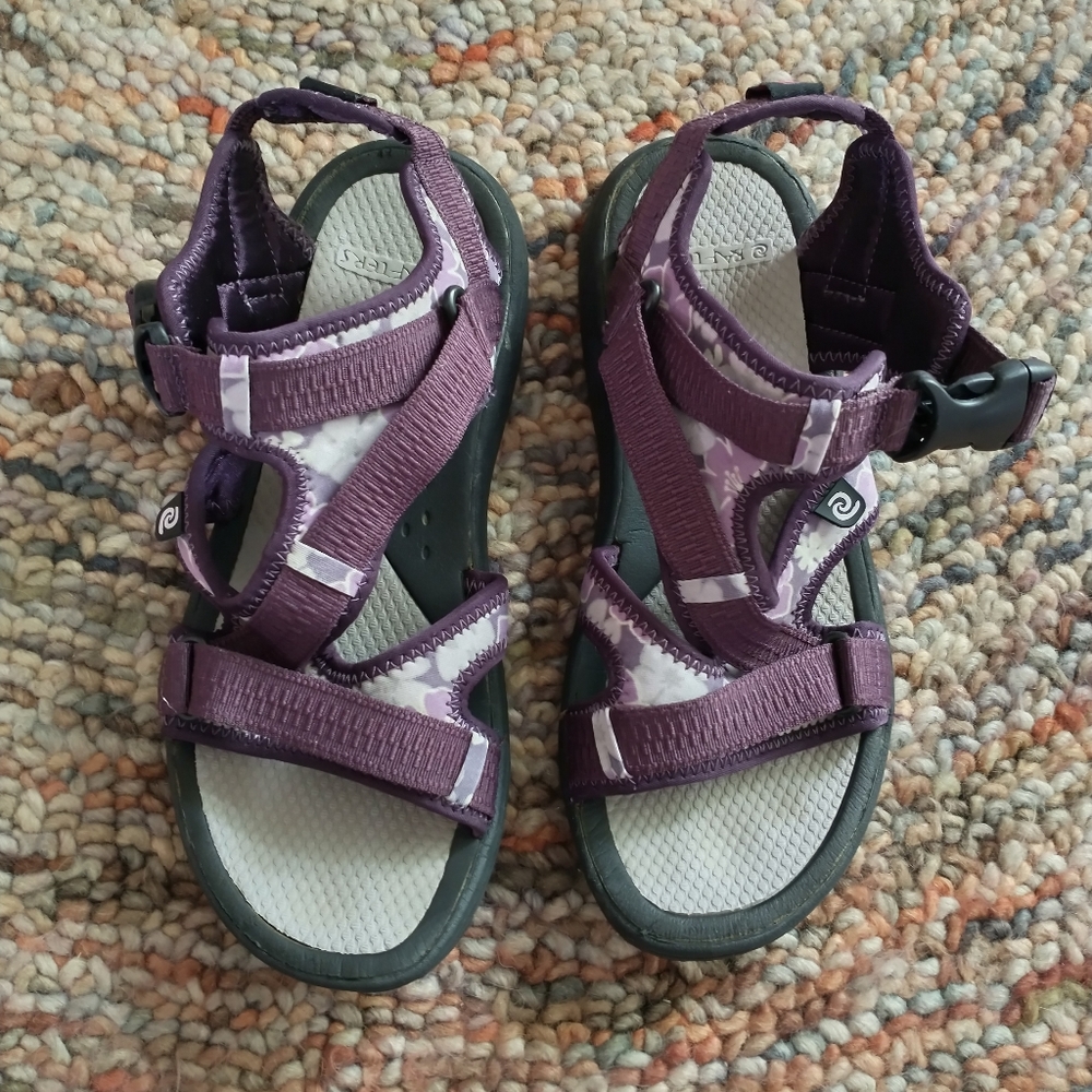 Rafters sandals
